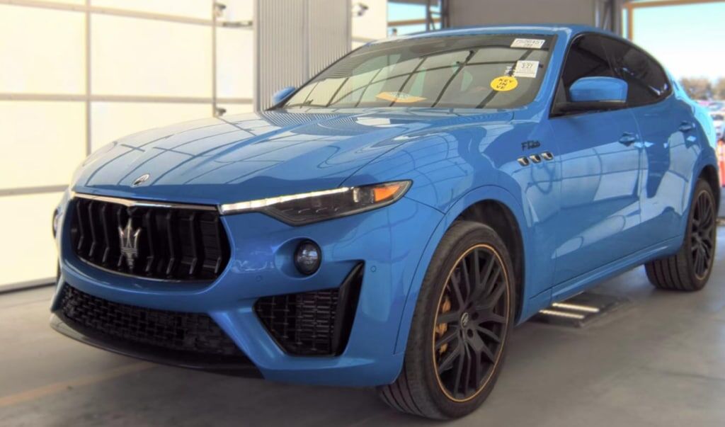 2022 MASERATI Levante