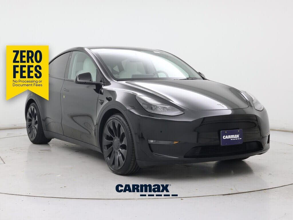 2023 TESLA Model Y