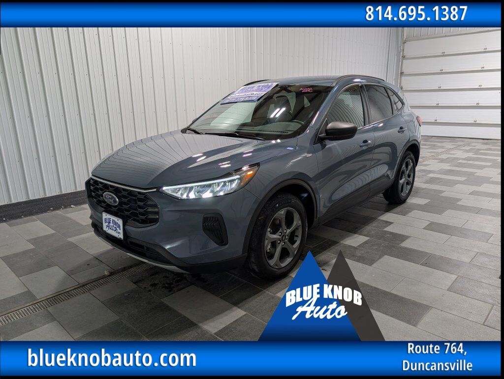 2025 FORD Escape