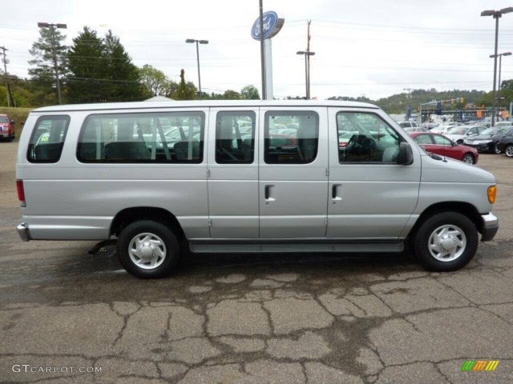 2007 FORD E-350