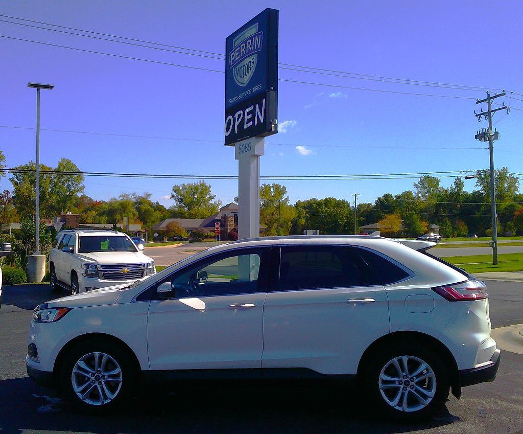 2019 FORD Edge