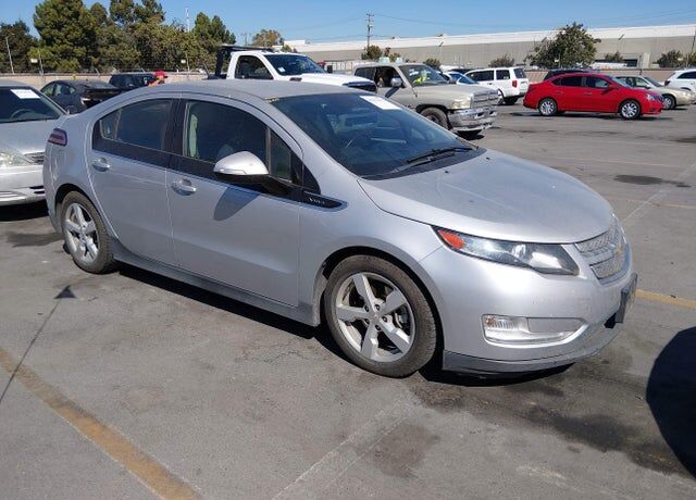 2014 CHEVROLET Volt