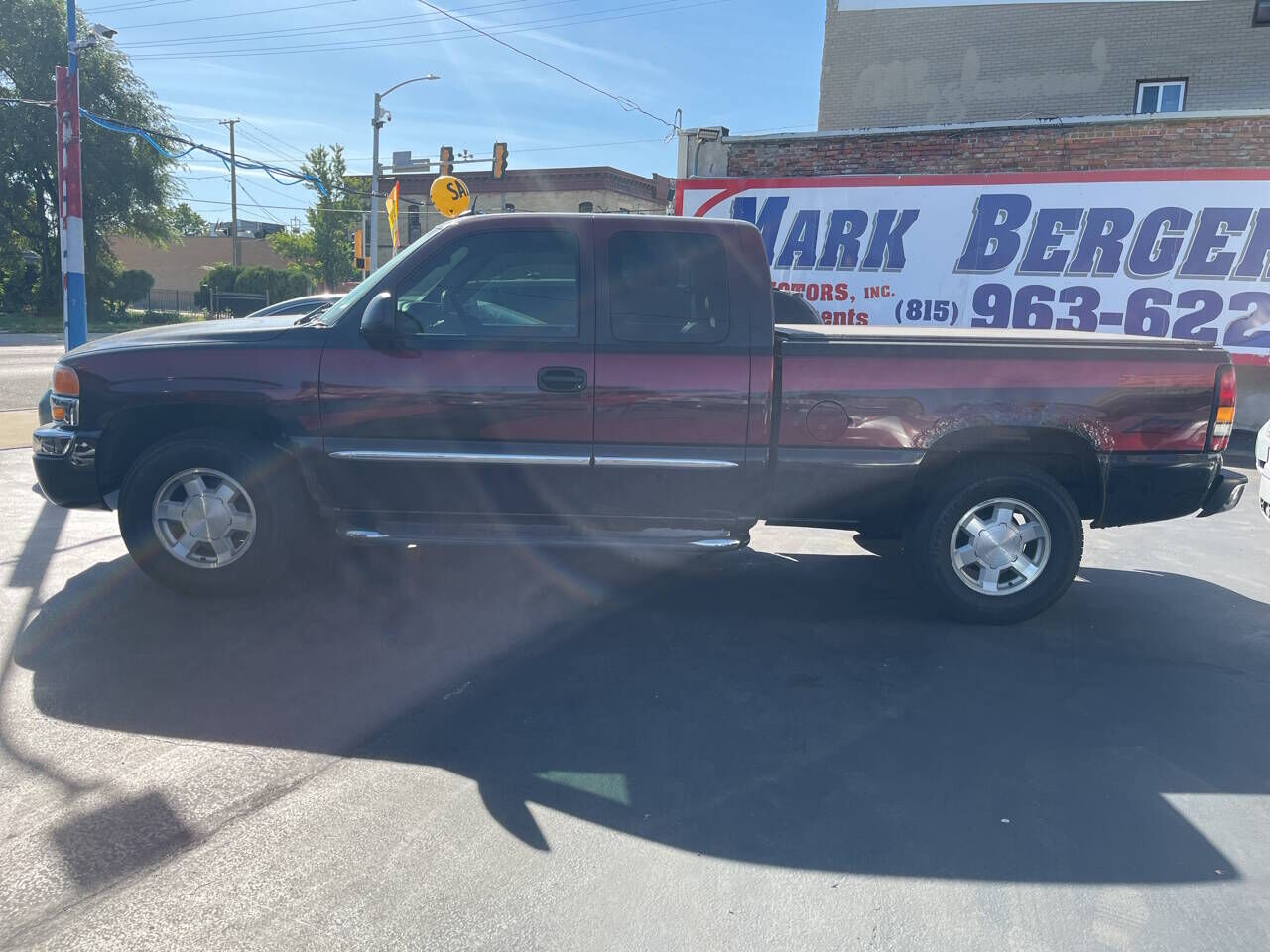 2004 GMC Sierra