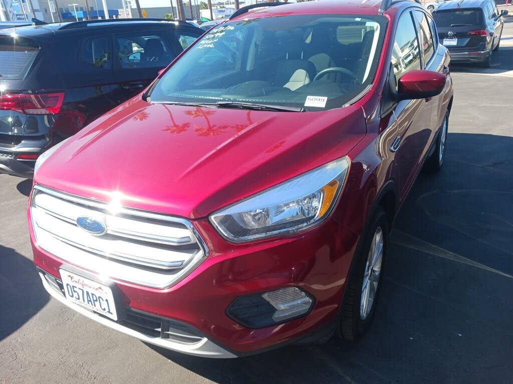 2018 FORD Escape