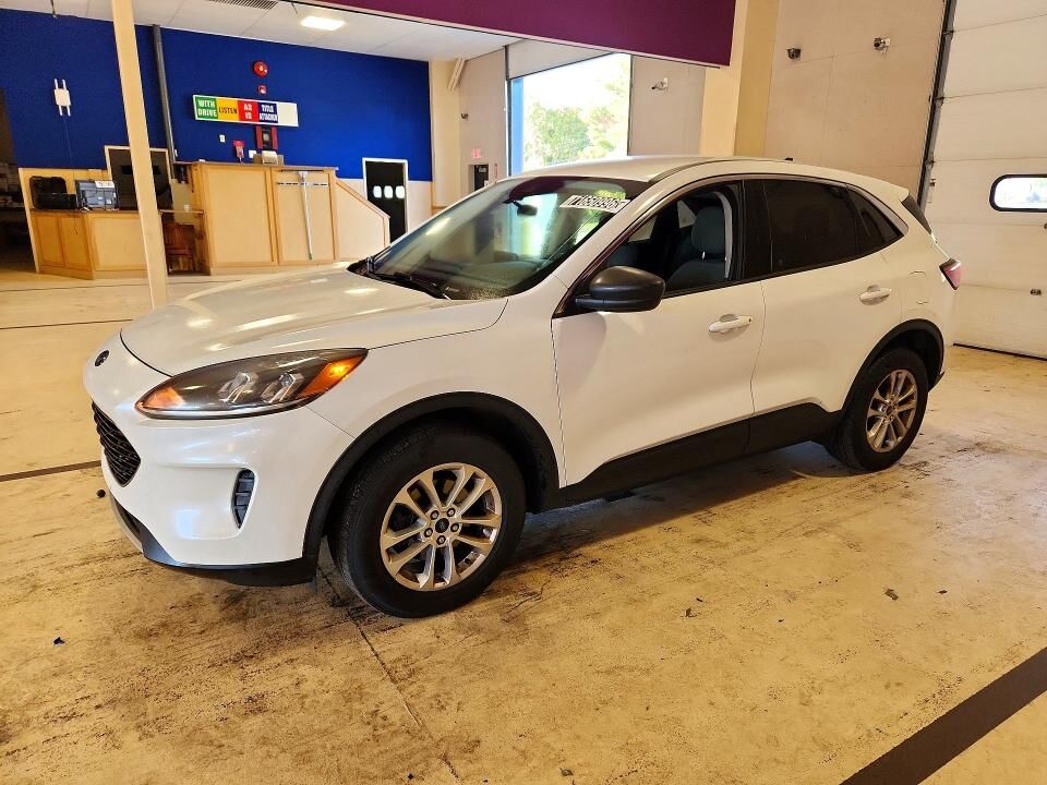 2022 FORD Escape