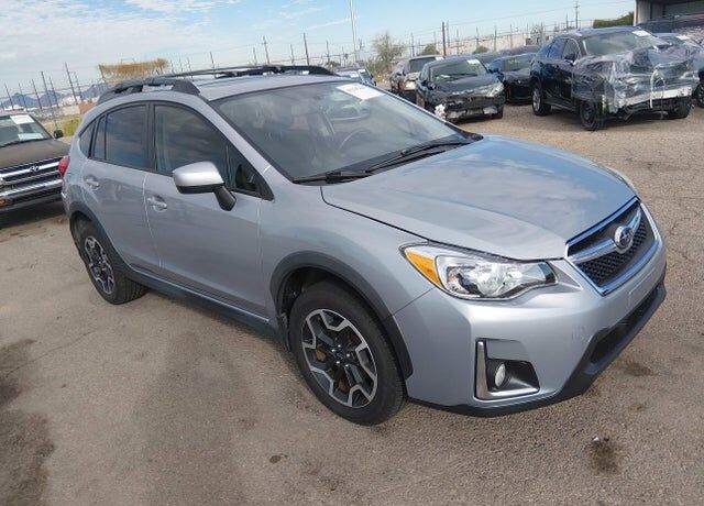 2016 SUBARU Crosstrek