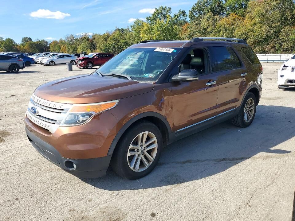 2011 FORD Explorer