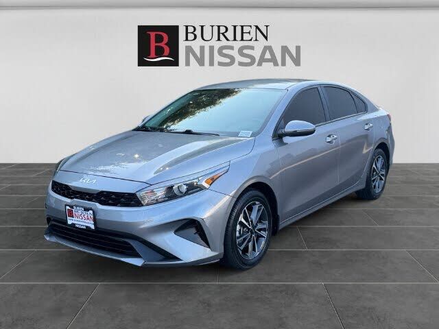 2024 KIA Forte