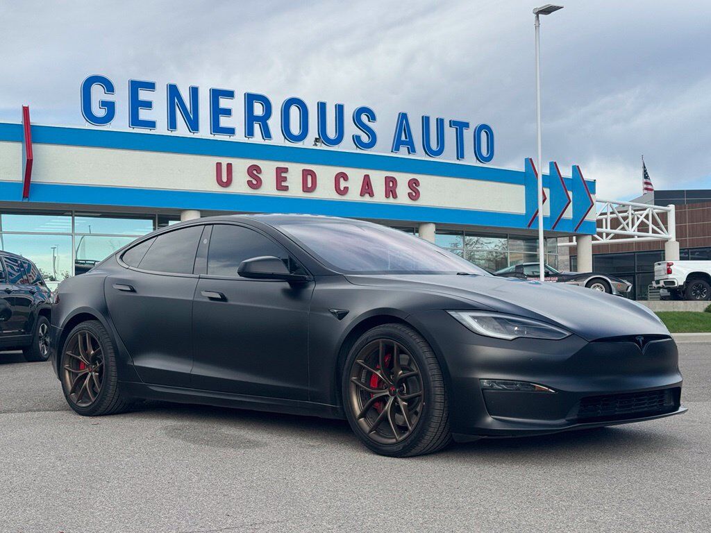 2024 TESLA Model S