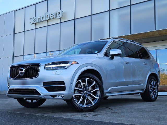 2017 VOLVO XC90