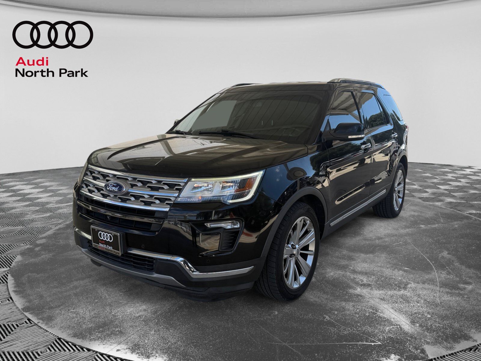 2019 FORD Explorer