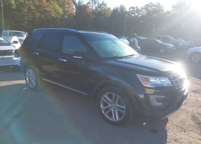 2017 FORD Explorer