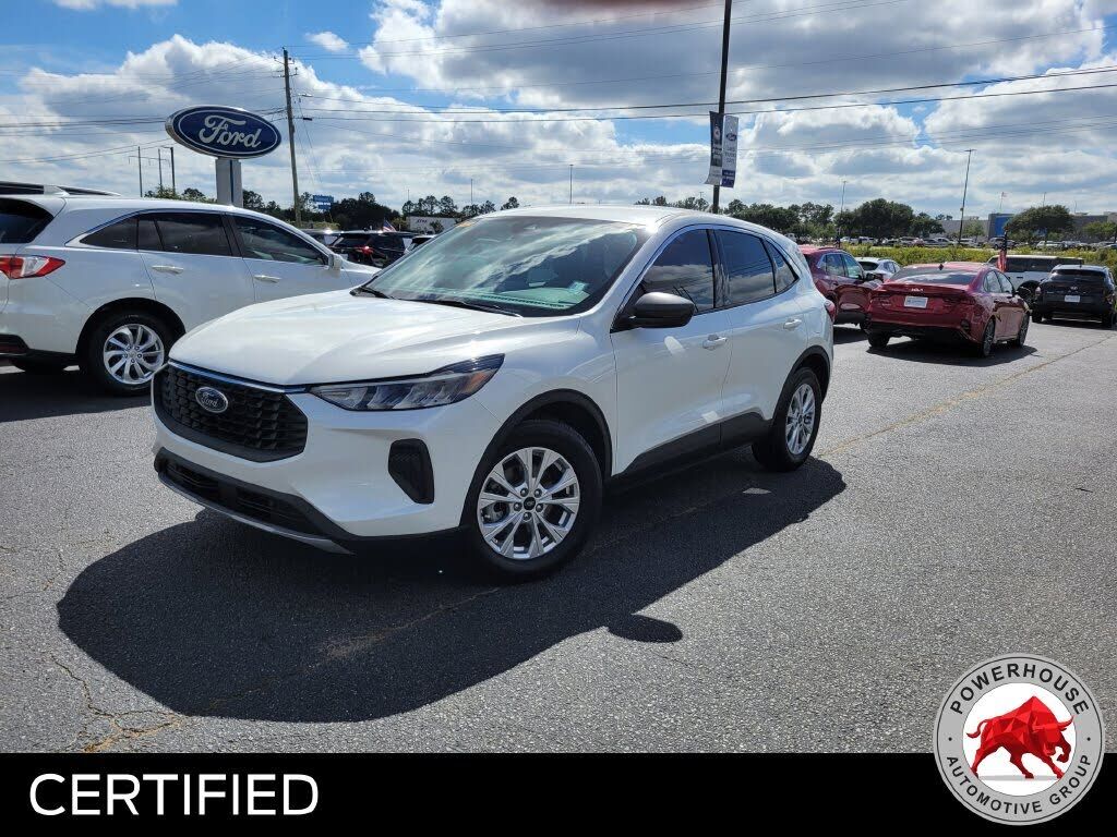 2023 FORD Escape