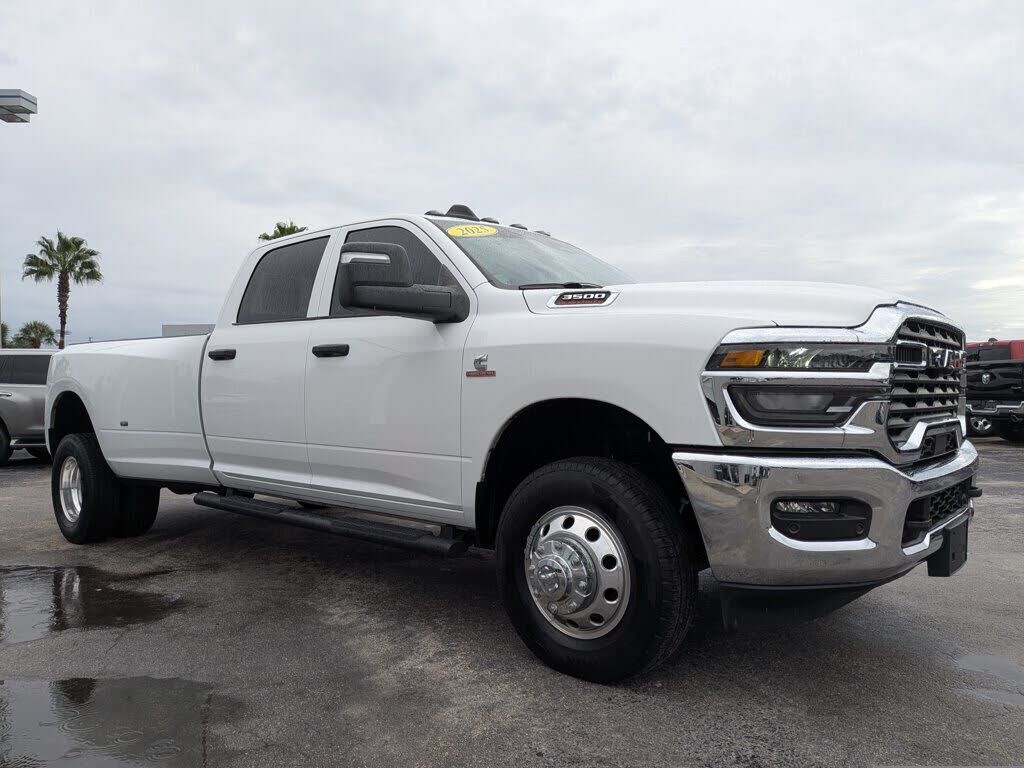 2025 RAM 3500