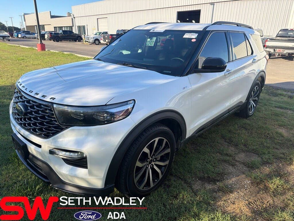 2022 FORD Explorer