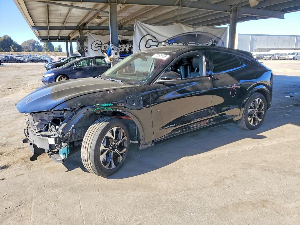 2021 FORD Mach-E