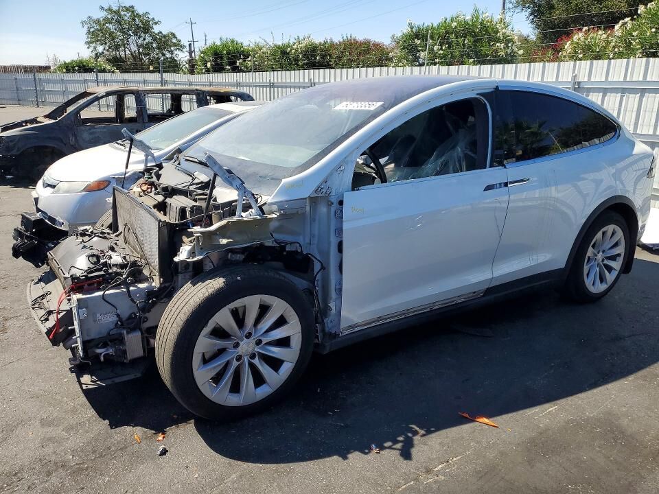 2020 TESLA Model X