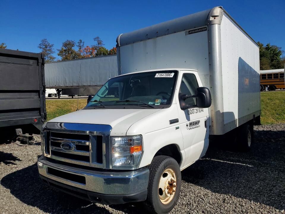 2016 FORD E-350