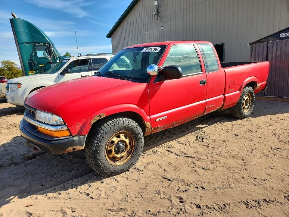 2002 CHEVROLET S-10 Pickup
