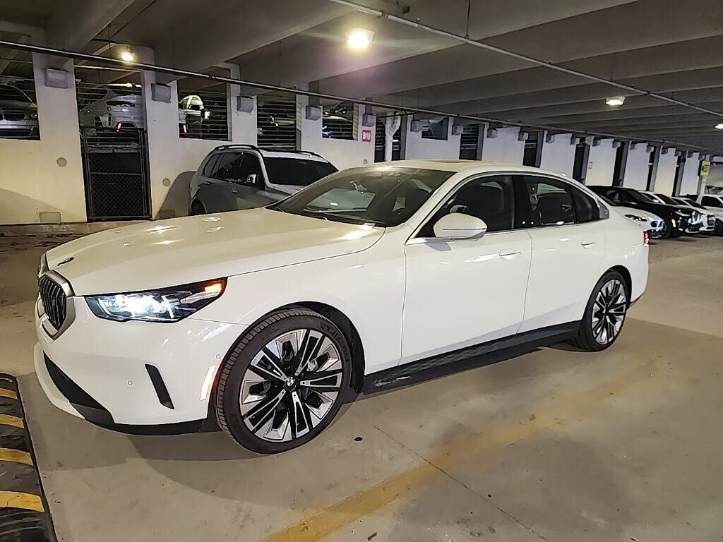 2026 BMW i5