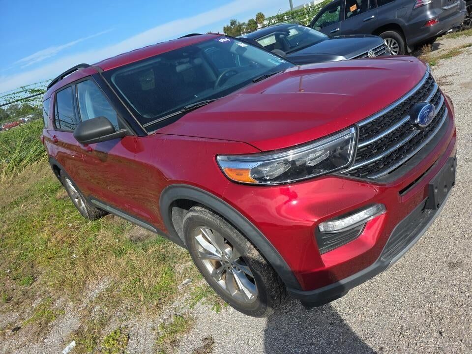 2021 FORD Explorer