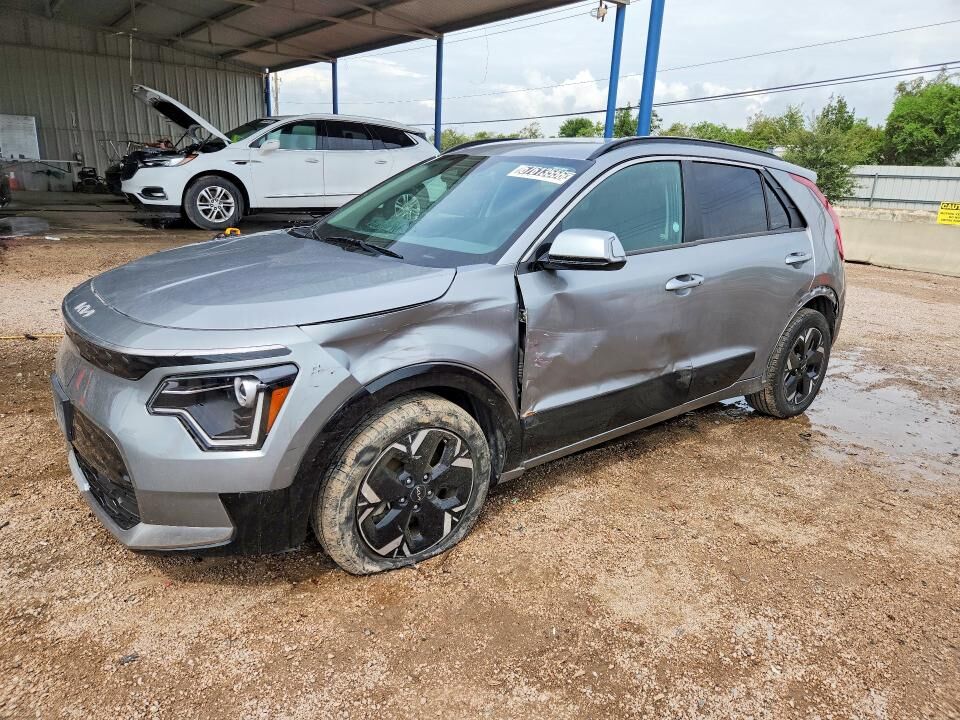 2023 KIA Niro