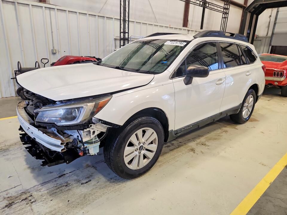 2018 SUBARU Outback
