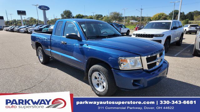 2011 DODGE Dakota