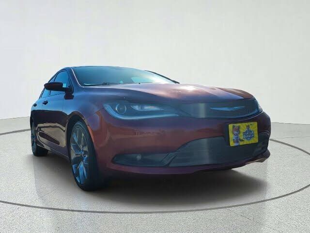2016 CHRYSLER 200