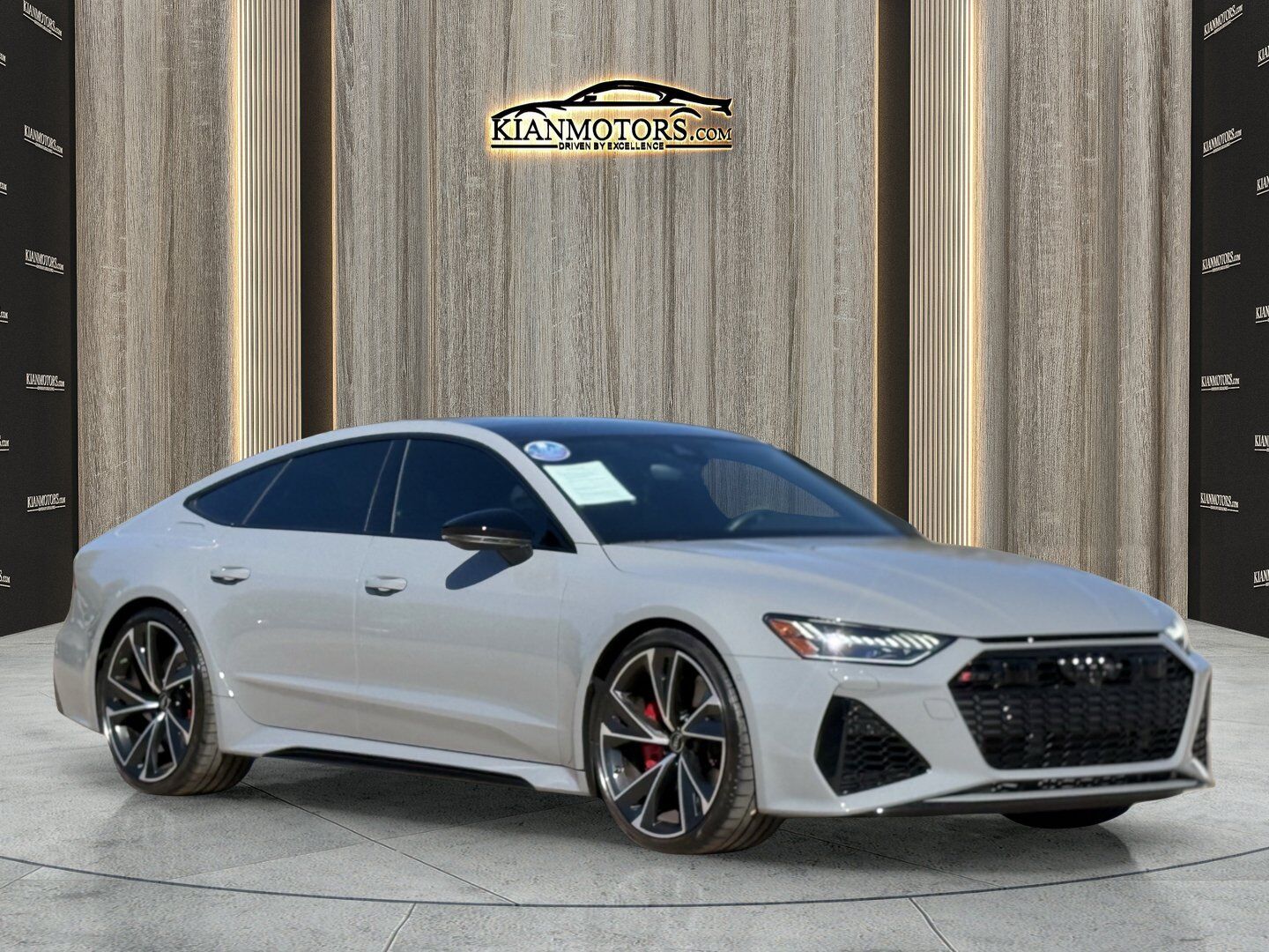2023 AUDI RS7
