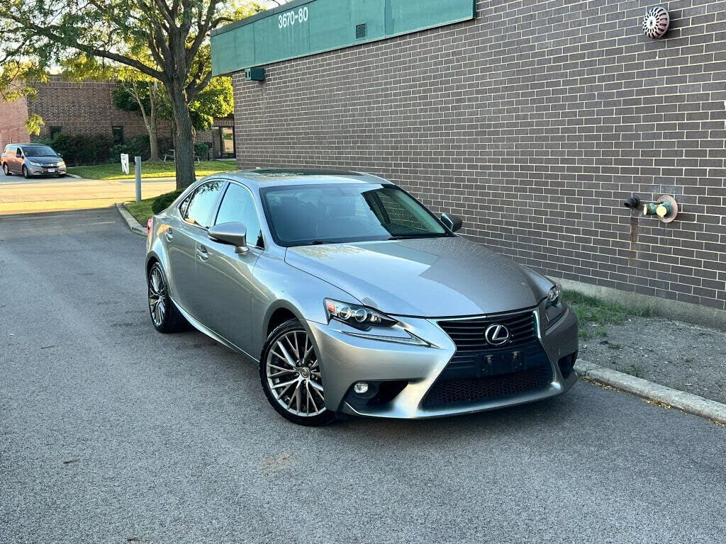 2015 LEXUS IS