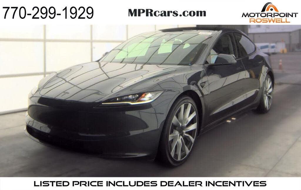 2026 TESLA Model 3
