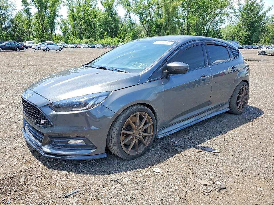 2017 FORD Focus
