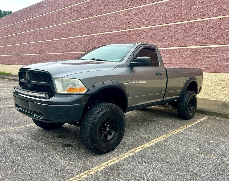 2012 DODGE Ram
