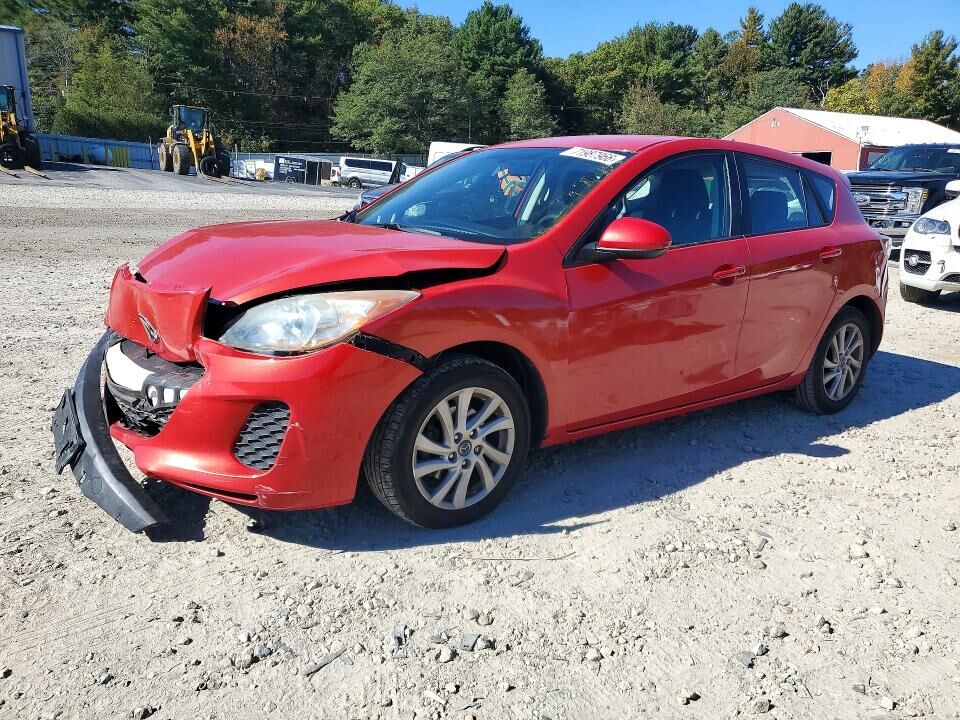 2013 MAZDA Mazda3