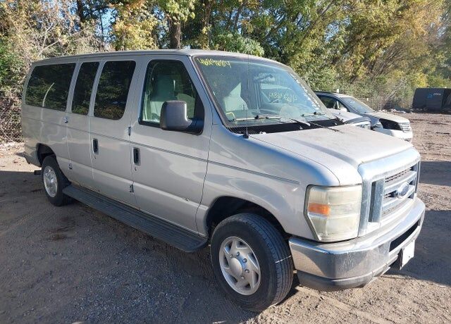 2010 FORD E-350
