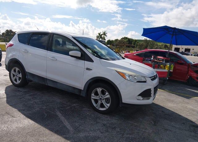 2016 FORD Escape