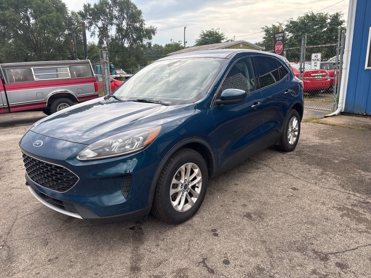2020 FORD Escape