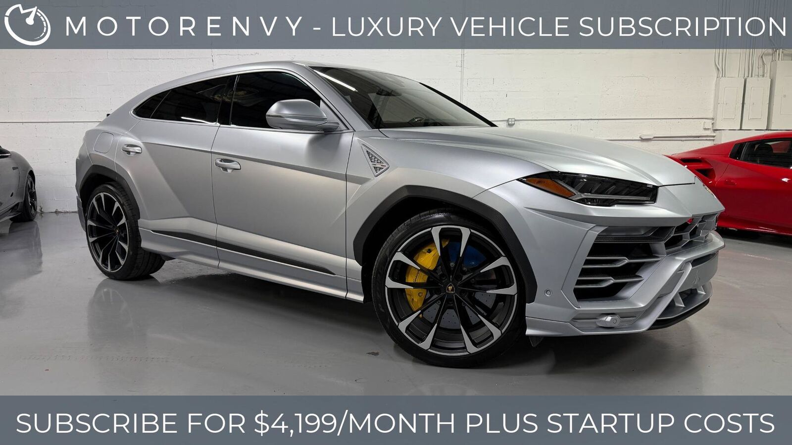 2022 LAMBORGHINI URUS