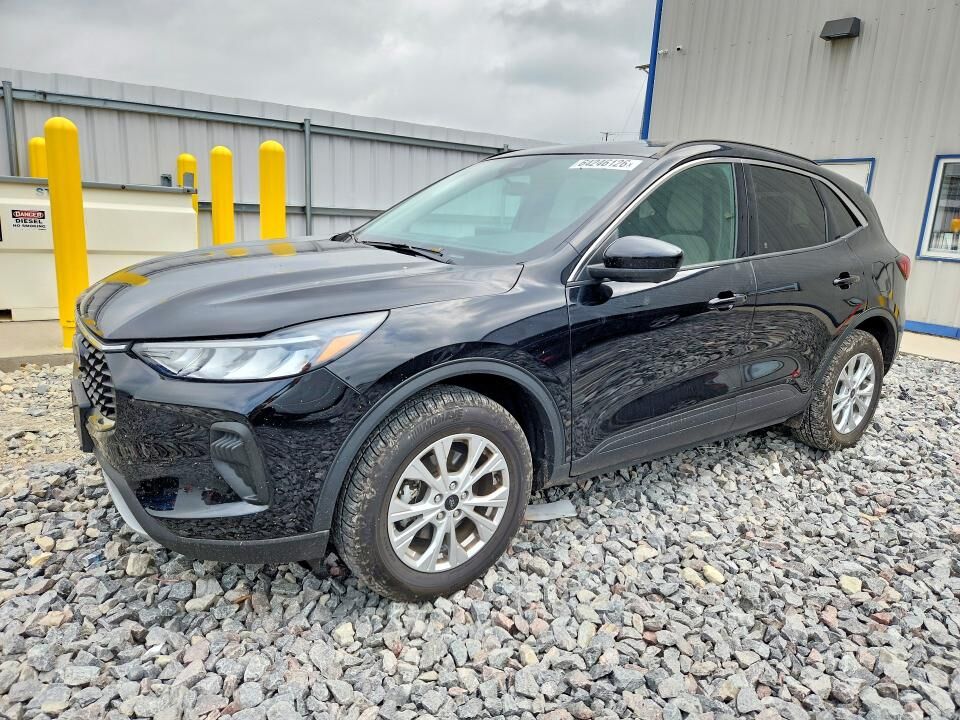2023 FORD Escape