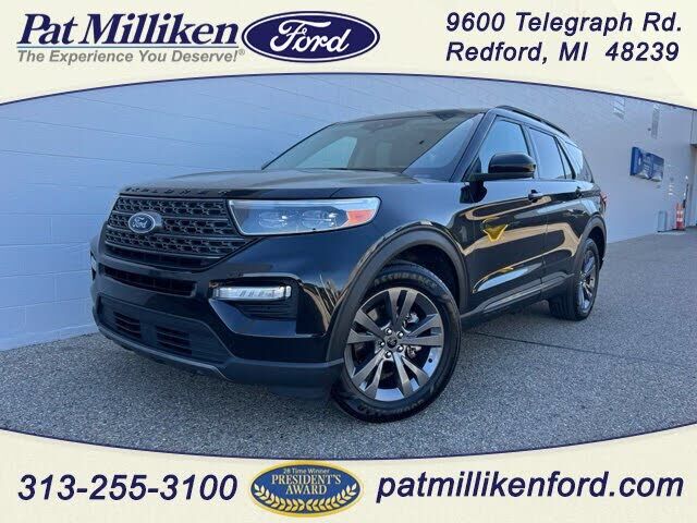 2023 FORD Explorer