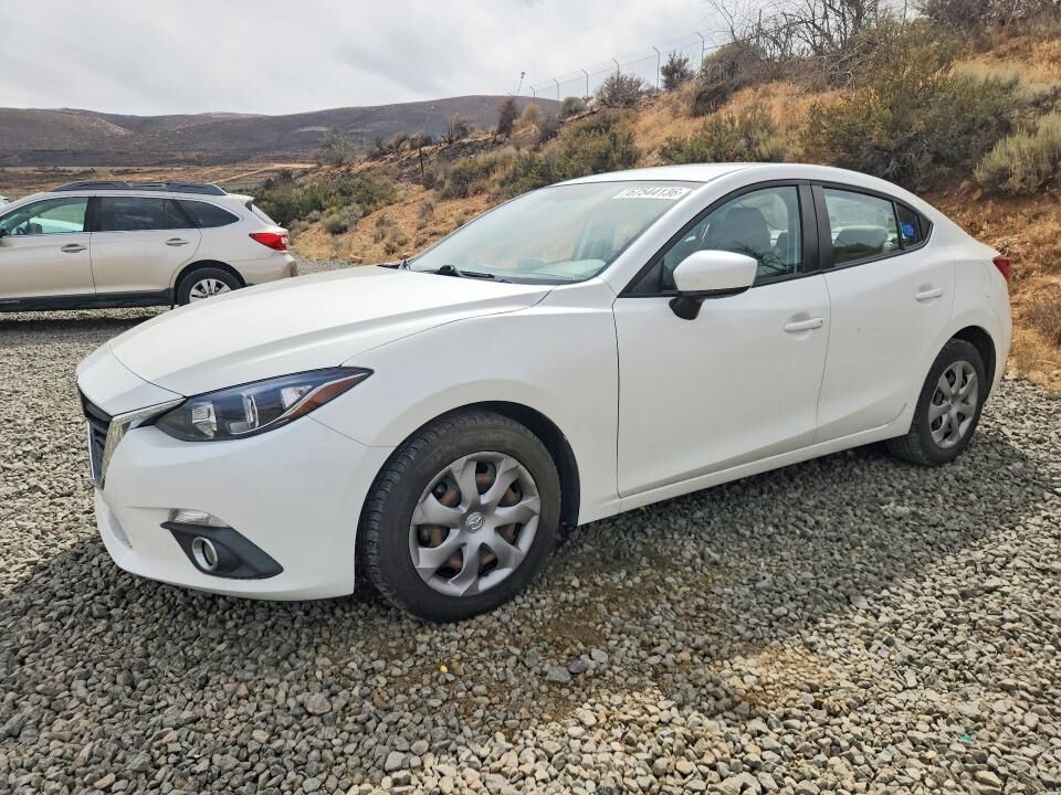 2016 MAZDA Mazda3