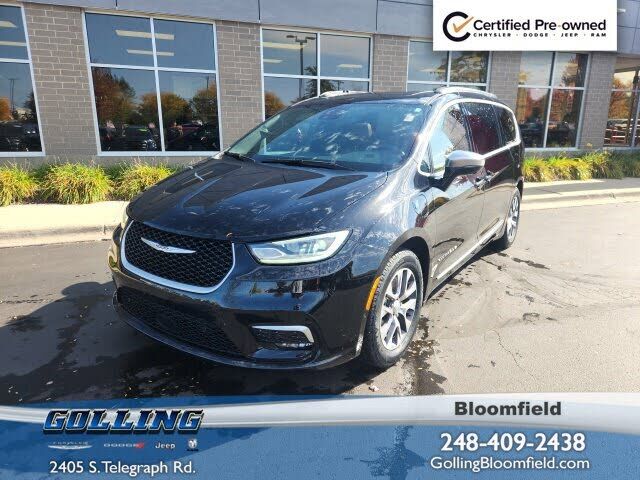 2025 CHRYSLER Pacifica