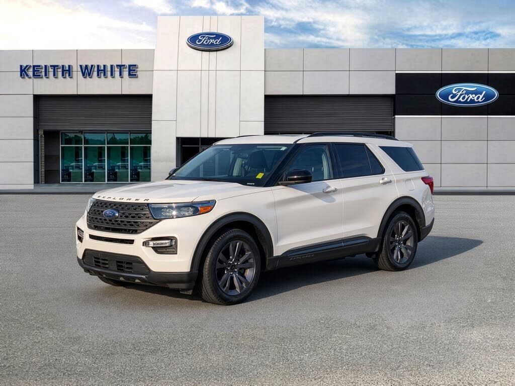 2023 FORD Explorer