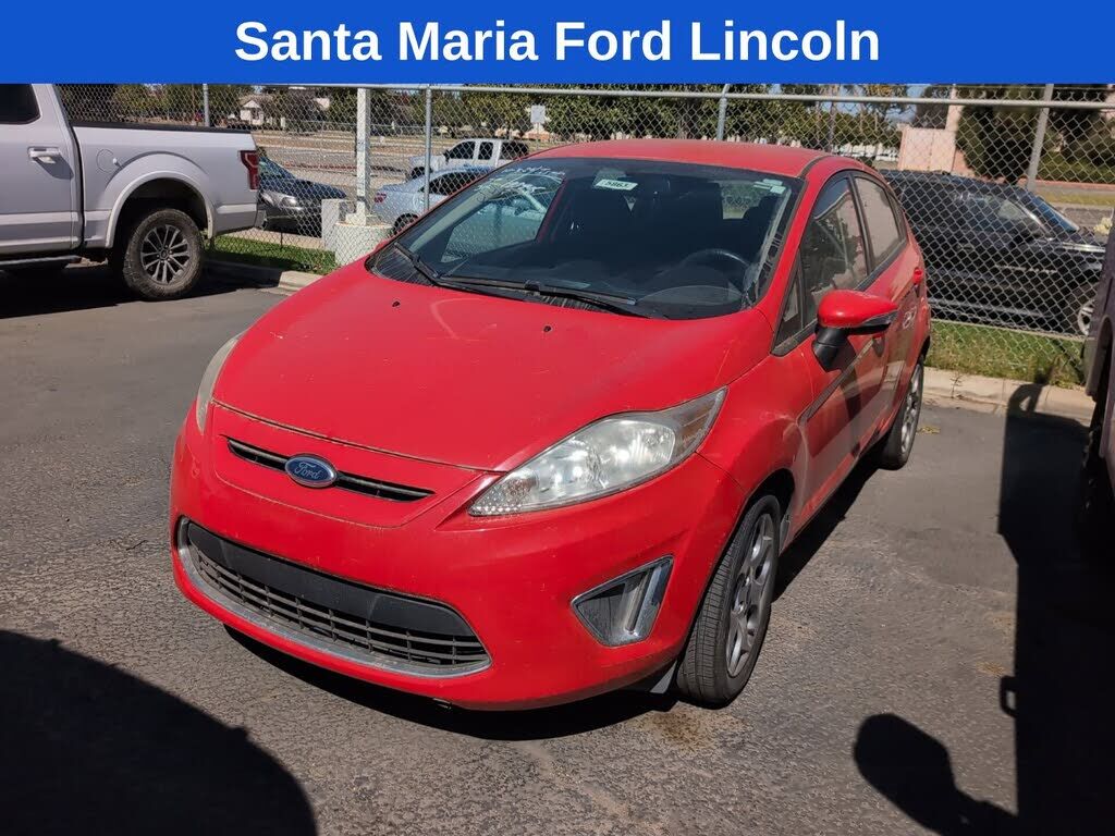 2012 FORD Fiesta