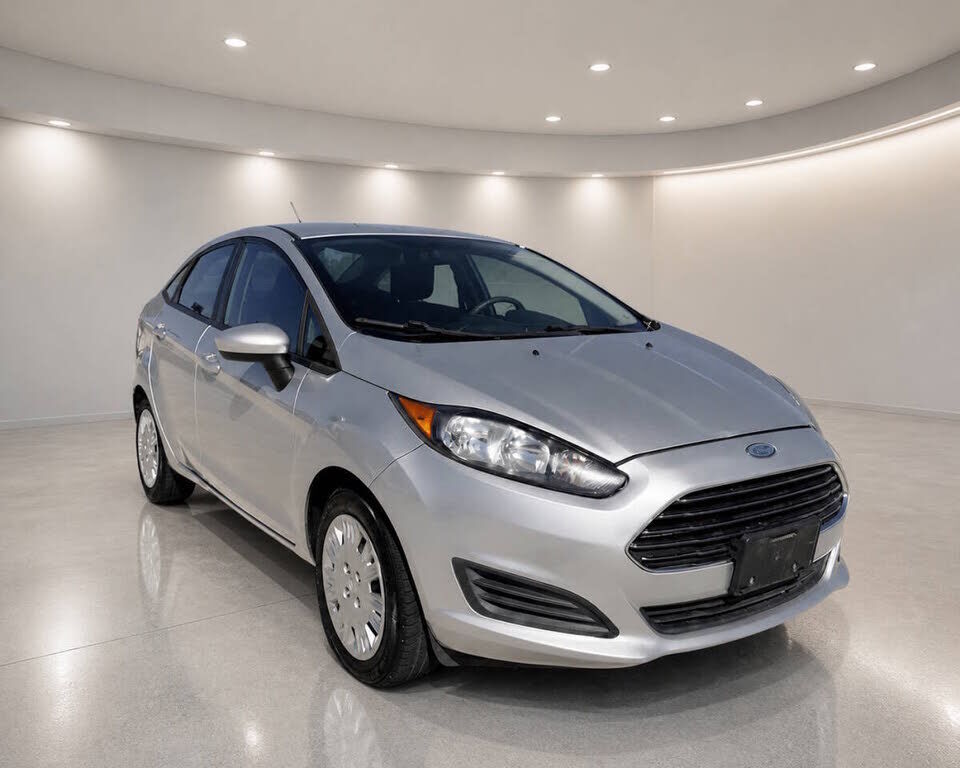 2014 FORD Fiesta