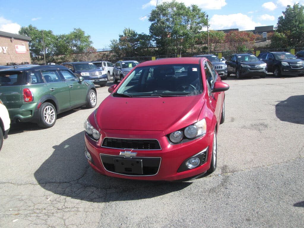 2012 CHEVROLET Sonic