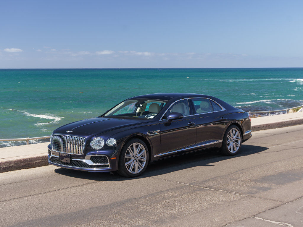 2023 BENTLEY Flying Spur