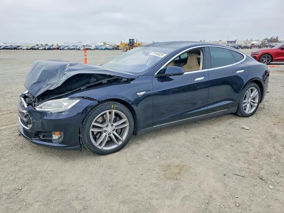 2012 TESLA Model S
