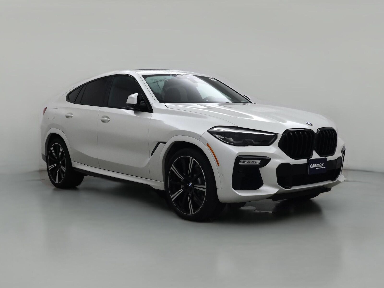 2021 BMW X6